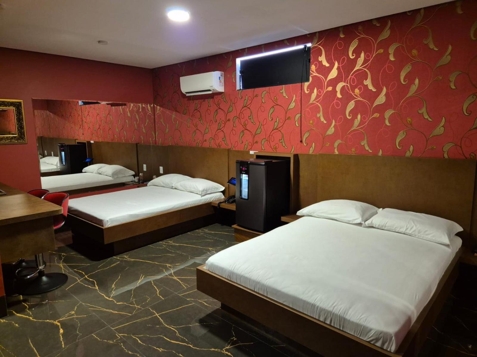 Tantra Motel Толедо Экстерьер фото